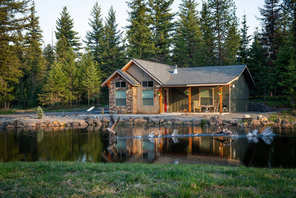 photo of a remote cabin 